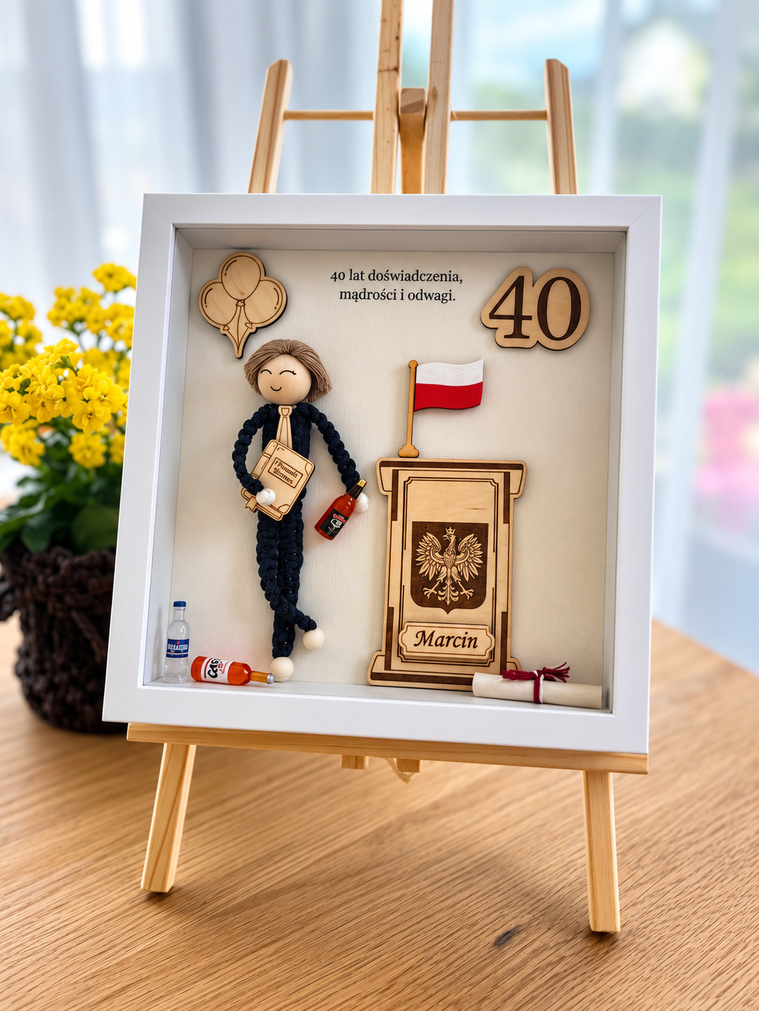 Personalizowana ramka 3D na 40. urodziny dla mężczyzny z imieniem Marcin i motywem mównicy.